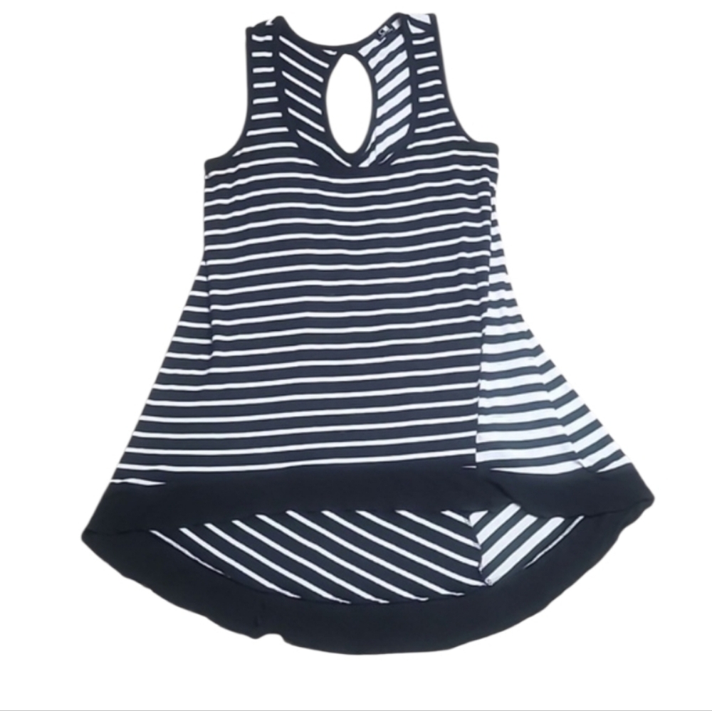 Cable & Gauge Black White Scoop Neck Keyhole Hi-Low Striped Tank Top